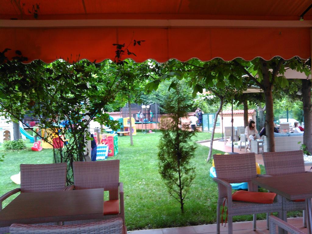Nefeli Hotel Kozani Exterior foto